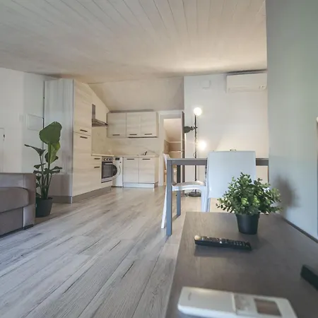 Mansarda Maxi House Desenzano *